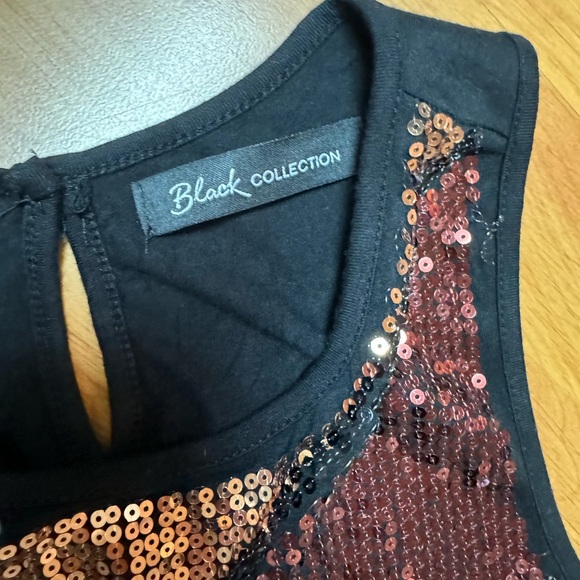 Beautiful sequinced tunic - Picture 7 of 9